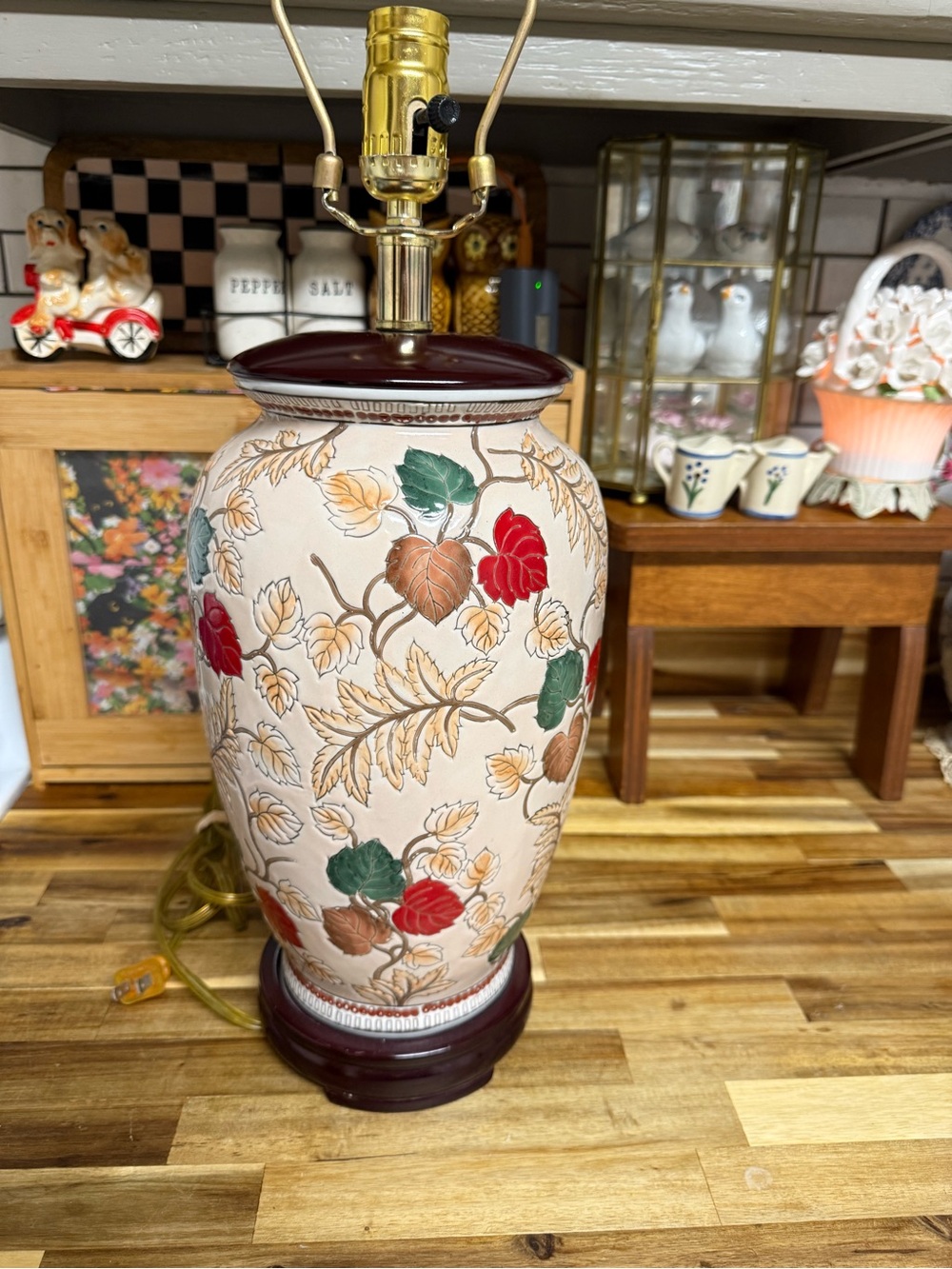 Vintage Chinoiserie Porcelain Hand Painted Wood Base Table Lamp